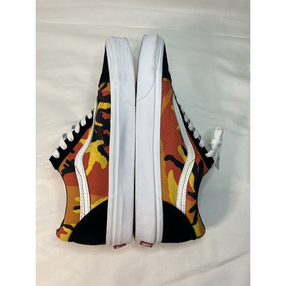 Vans Old Skool Red, Orange and Yellow Camo sneaker Women's size 9 Mens size 7.5 - Picture 4 of 5